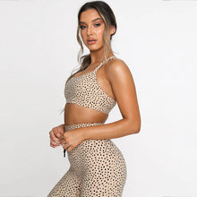 Load image into Gallery viewer, SPOTTED SPORTS BRA
